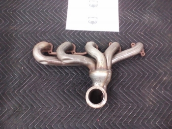 009; 98 - 02 VIPER EXHAUST MANIFOLD RH PASSENGER SIDE, TUBE STYLE 04848342